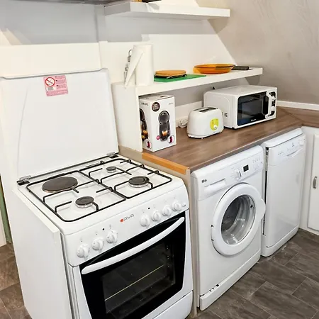 La Maison Des Hortensias Vic-sur-cere, 10 Pers