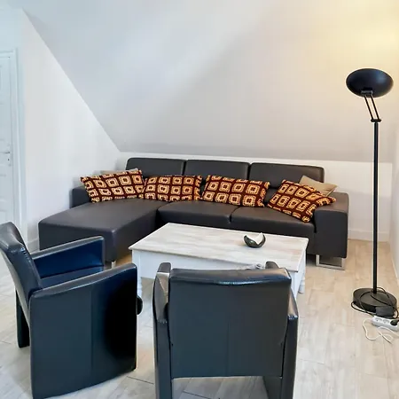 Сasa de vacaciones La Maison Des Hortensias Vic-sur-cere, 10 Pers